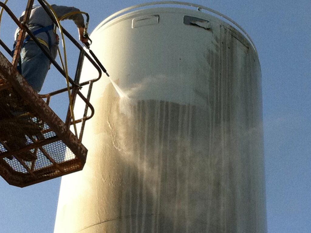 Industrial Cleaning Water Tank